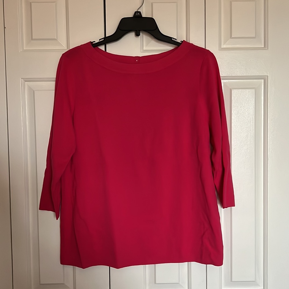 NWT Talbots Pink sweater with mother of pearl button detail on back